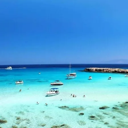 Kyblue Management - Panoramic Seaview New Studio, 3 Min To Coral Bay *