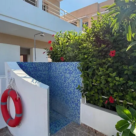 Kyblue Management - Panoramic Seaview New Studio, 3 Min To Coral Bay *