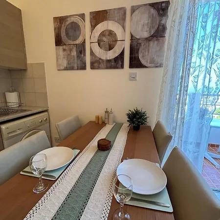 Kyblue Management - Panoramic Seaview New Studio, 3 Min To Coral Bay *